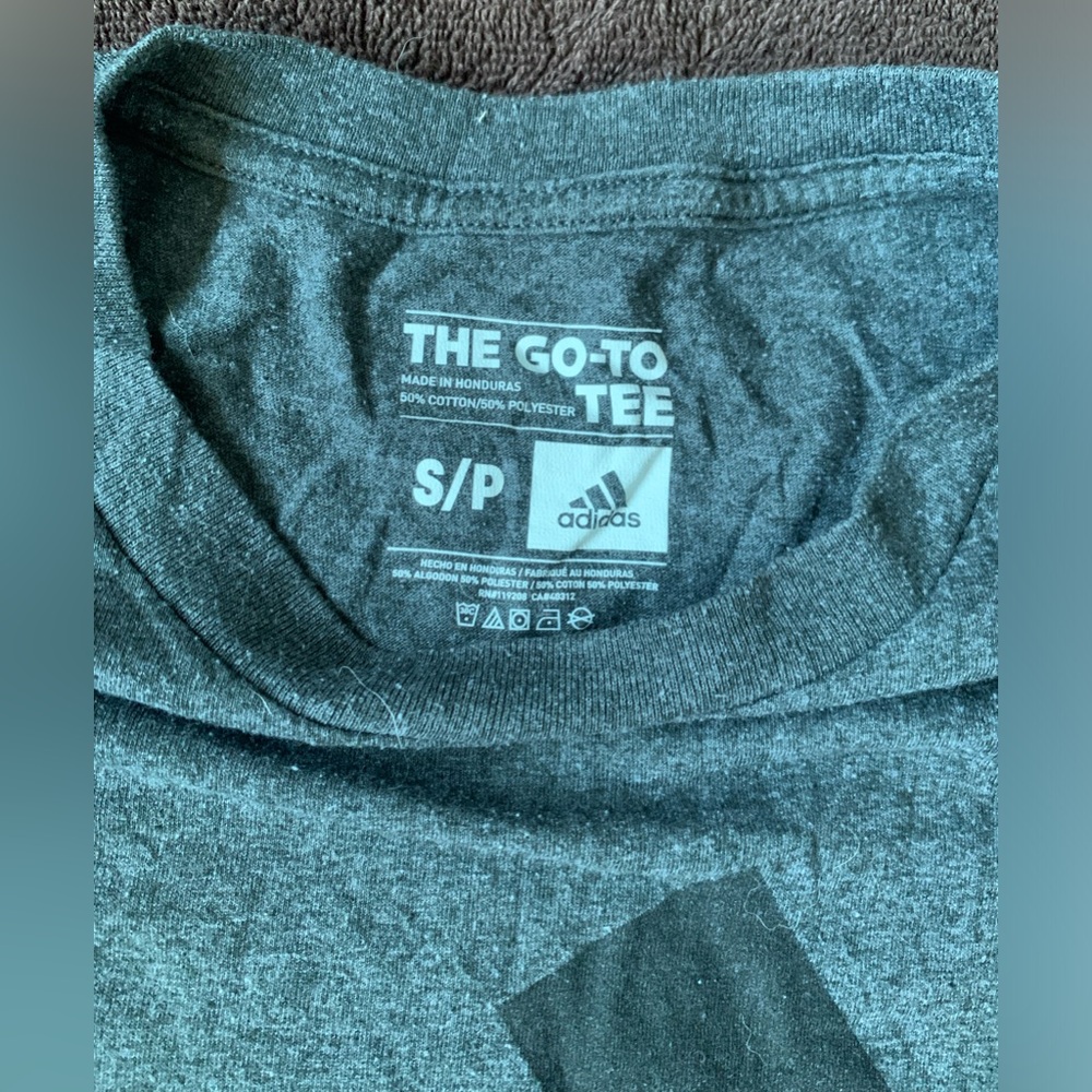 Adidas Women’s The Go To Performance Tee - Gray and Black front logo - Small - Picture 6 of 8